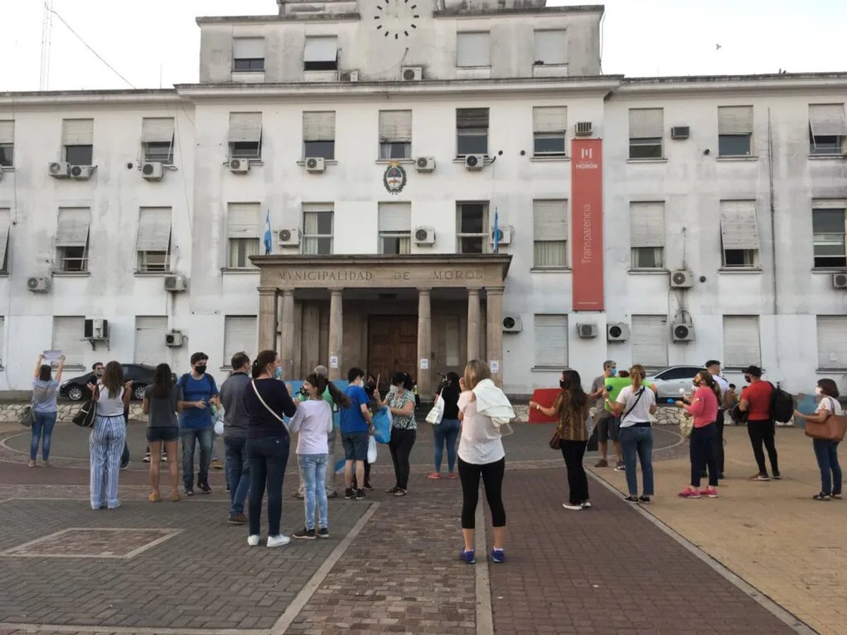 Las vigilias realizadas frente al Municipio de Mor&oacute;n