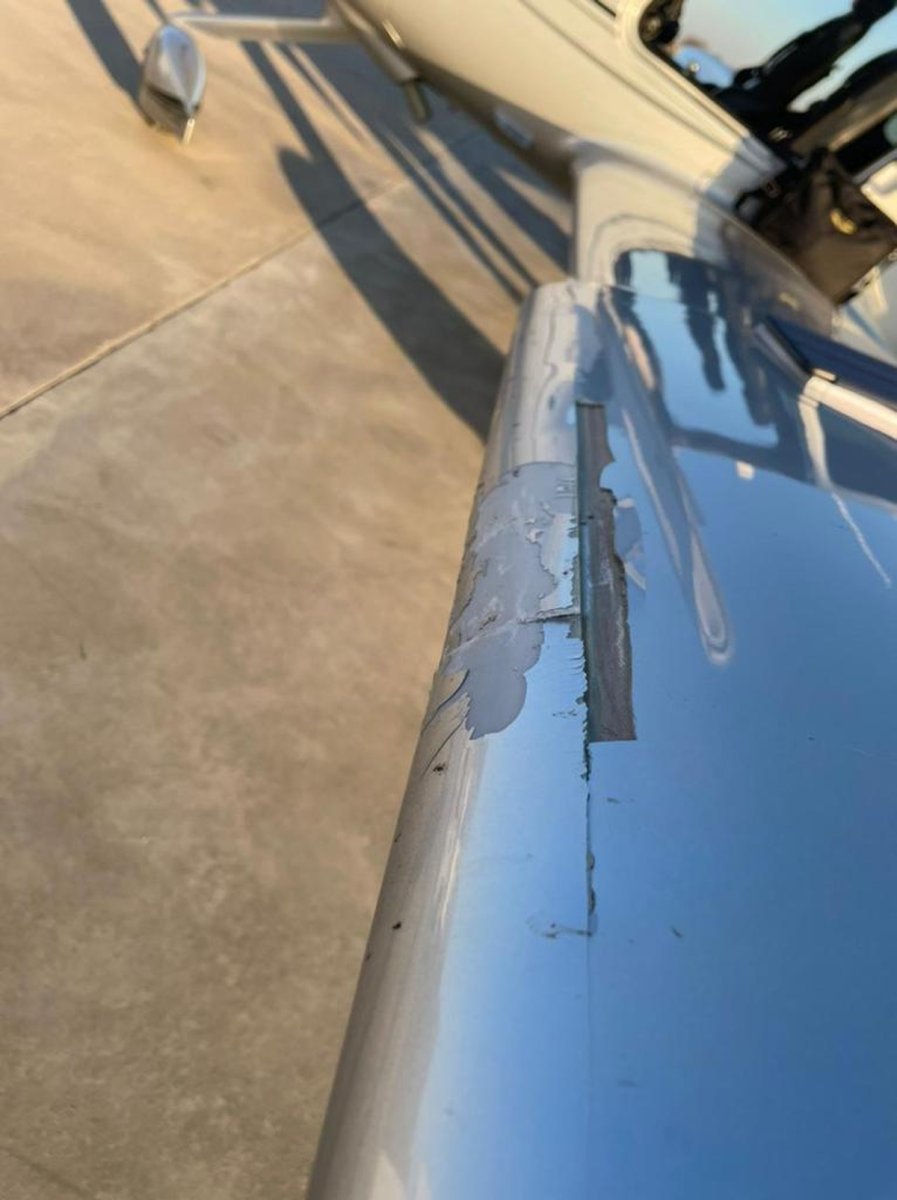 Los da&ntilde;os a la aeronave que despegaba de la pista 2 en el aeropuerto de Mor&oacute;n.