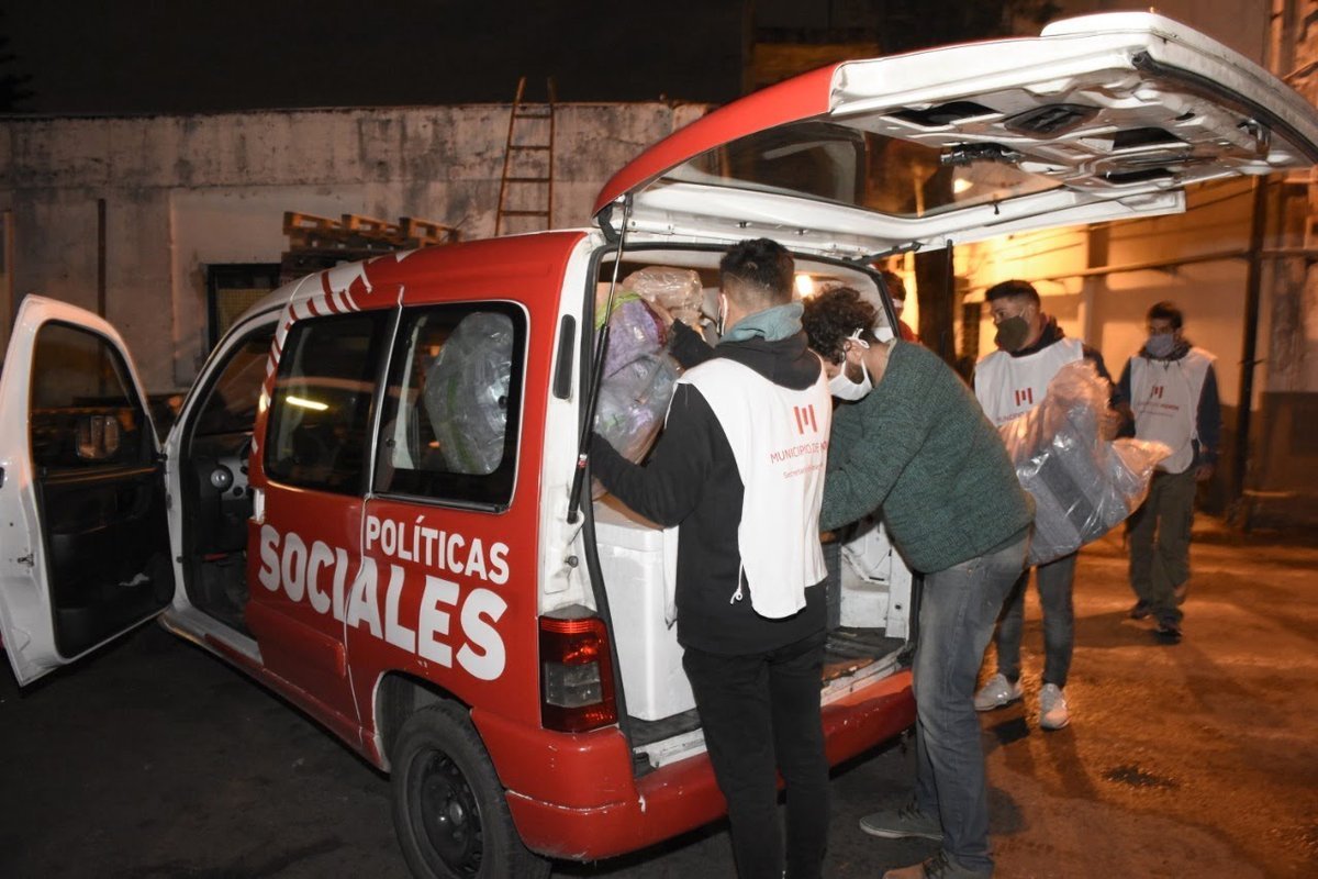 El Operativo Abrigar del Municipio de Mor&oacute;n asiste con alimentos, abrigos y elementos de higiene a personas en situaci&oacute;n de calle en los meses de bajas temperaturas.