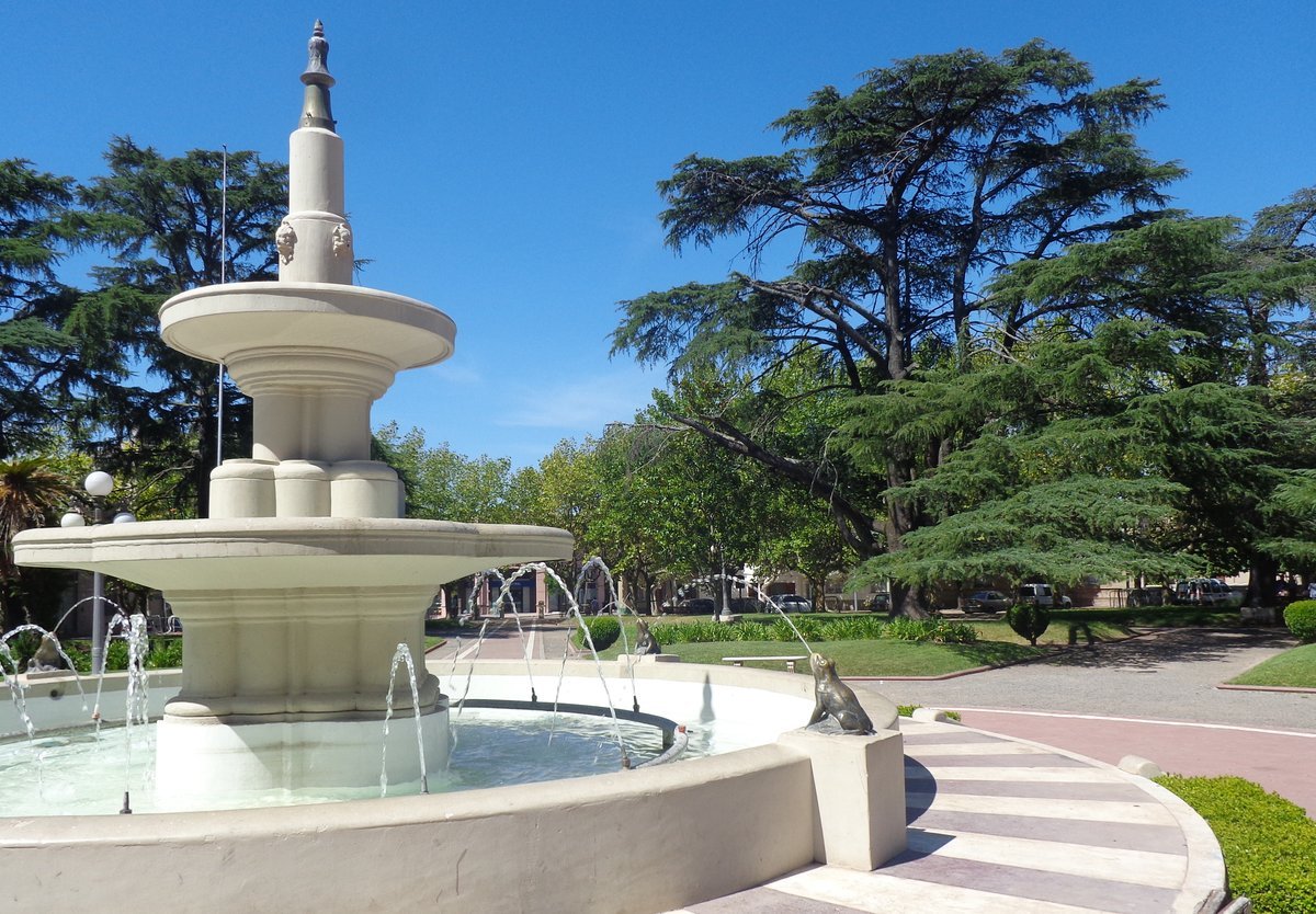 Se puede llegar a Capilla del Se&ntilde;or en auto por la Panamericana Ramal Pilar hasta el kil&oacute;metro 69 de la Ruta Nacional N&deg;8 y luego tomar la Ruta Provincial N&deg;39. Es otro de los sitios preferidos por el turismo de cercan&iacute;a.