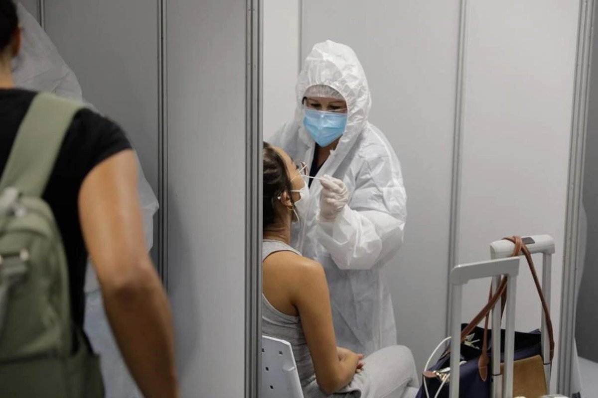 Se confirmaron otros 17 nuevos casos de la Variante Delta relacionados con viajeros.&nbsp;