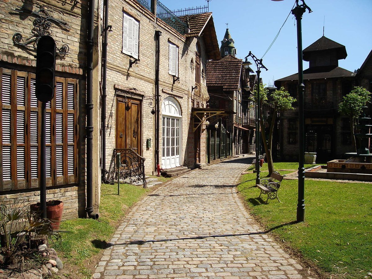 El predio de Gonz&aacute;lez Cat&aacute;n permite al visitante conocer c&oacute;mo era la Europa medieval