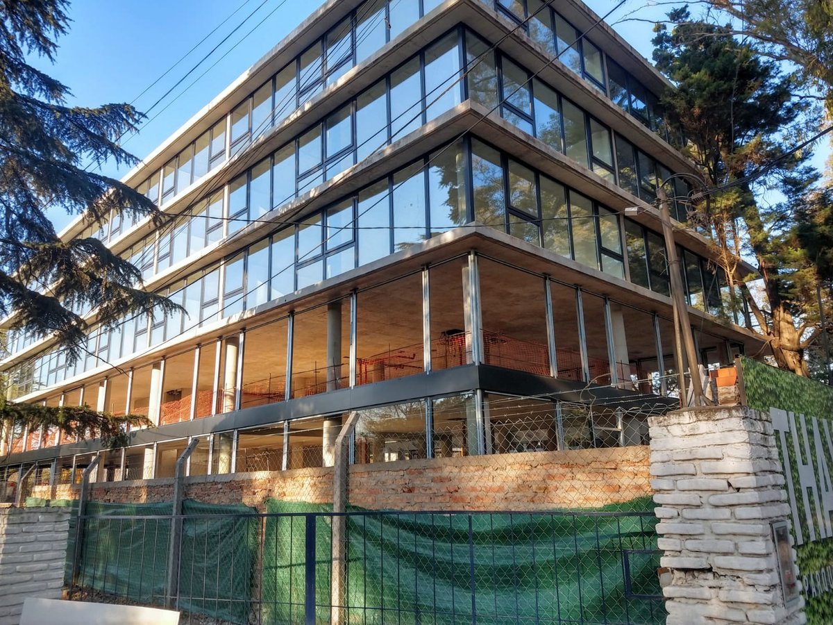 Contin&uacute;an las obras en el Complejo Thays de Parque Leloir