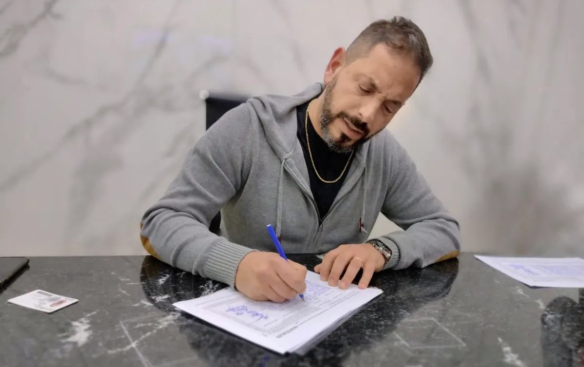 El precandidato a concejal en Mor&oacute;n por Juntos, Ariel Diwan, fue entrevistados en el programa de TV "A la tarde" en Am&eacute;rica y realiz&oacute; fuertes declaraciones sobre la interna pol&iacute;tica en el distrito.