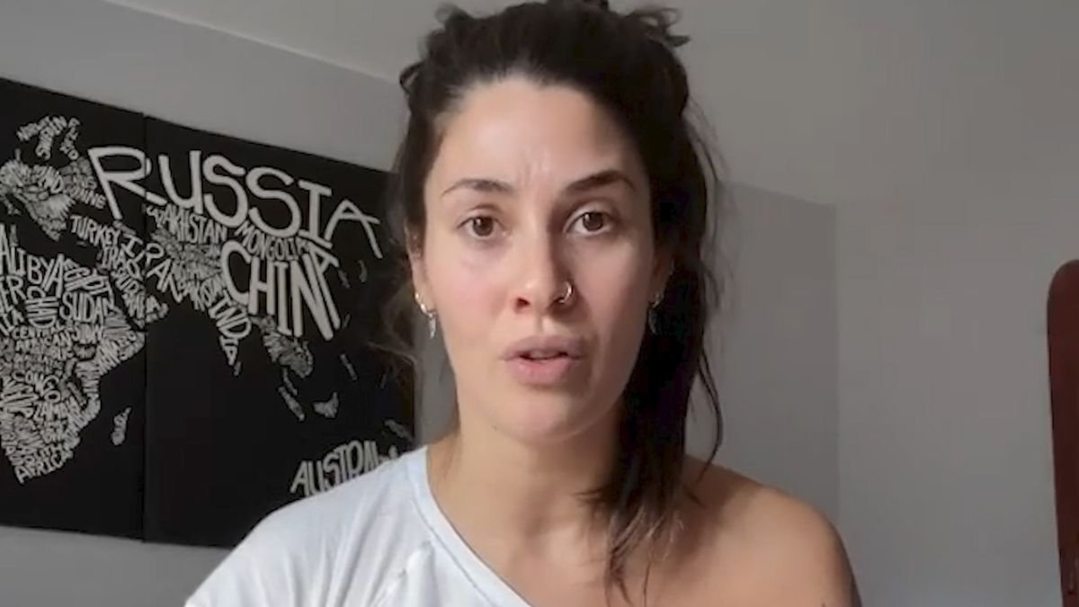 Ivana Nadal ha publicado muchas veces su postura en contra de las vacunas, hecho que ha llegado a ser repudiado por cient&iacute;ficos. Tambi&eacute;n gener&oacute; controversia cuando una usuaria le pregunt&oacute; de que viv&iacute;a para solventar sus viajes.