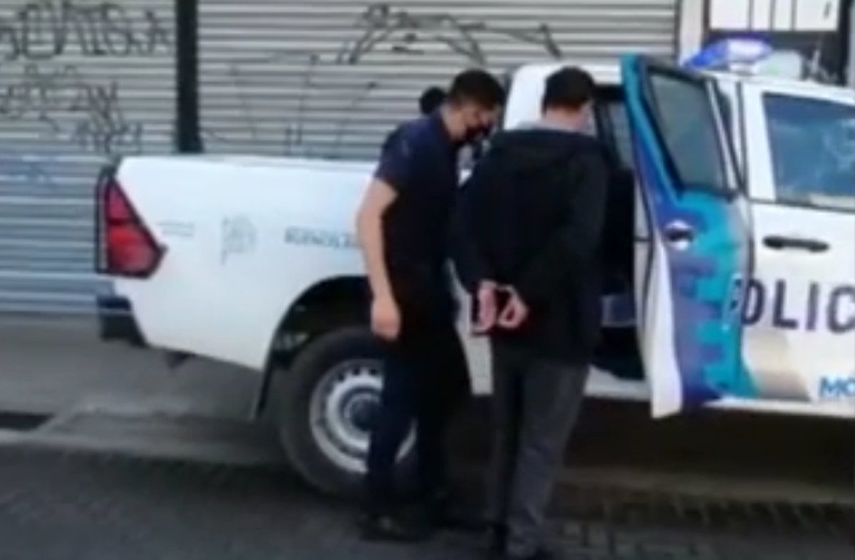 El hombre fue trasladado a la comisar&iacute;a de Paso del Rey