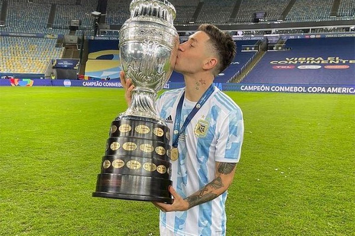 El defensor Gonzalo Montiel la rompi&oacute; en la final ante Brasil donde Argentina se coron&oacute; campe&oacute;n de la Copa Am&eacute;rica 2021.