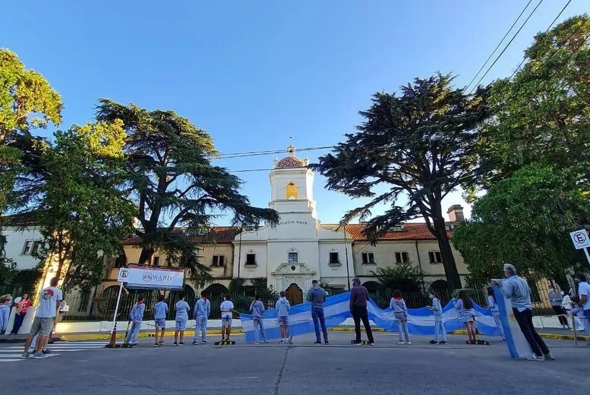 Padres Organizados de Mor&oacute;n contin&uacute;an reclamando al Gobernador Axel Kicillof y las autoridades provinciales que se haga efectivo el retorno a las aulas.