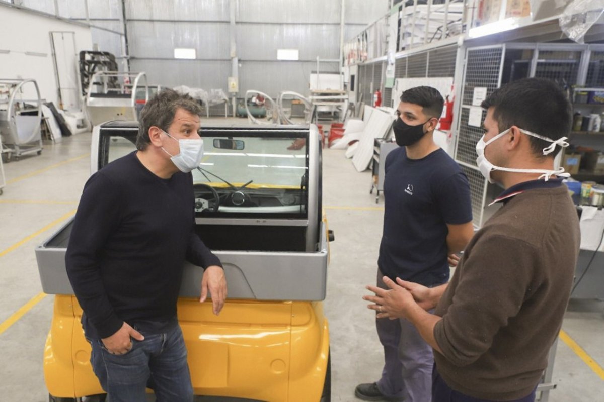 Facundo Manes, precandidato a Diputado Nacional por el espacio Dar el Paso dentro de la alianza Juntos en Provincia de Buenos Aires visit&oacute; Mor&oacute;n este martes.