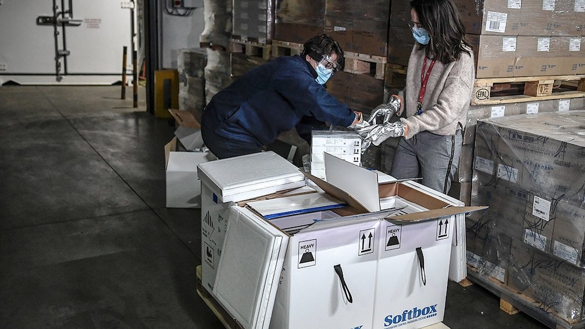 El primer lote de vacunas Pfizer con m&aacute;s de 100.000 inmunizantes llegar&aacute; este mi&eacute;rcoles al pa&iacute;s.