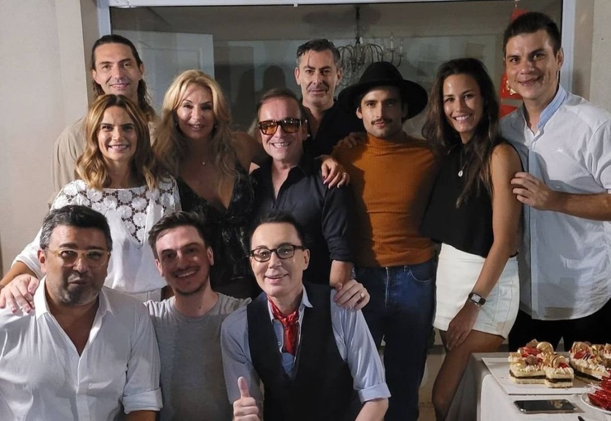 El festejo de Amalia Granata con varias personalidades del mundo del espect&aacute;culo 