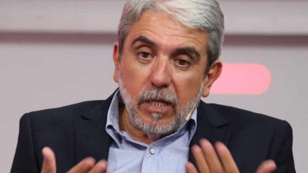 El nuevo ministro de Seguridad, An&iacute;bal Fern&aacute;ndez, reiter&oacute; su decisi&oacute;n de no modificar las c&uacute;pulas de las cuatro fuerzas federales.