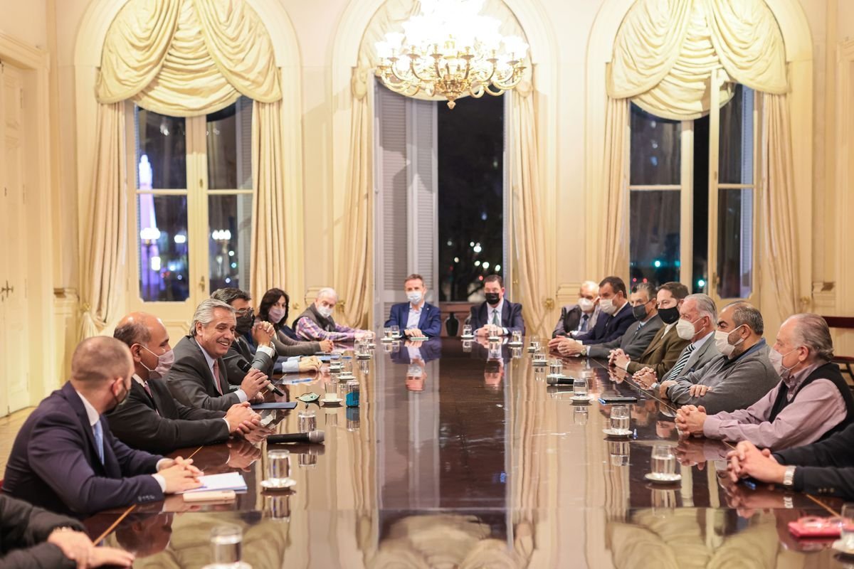 El presidente de Argentina se reuni&oacute; en la Casa Rosada