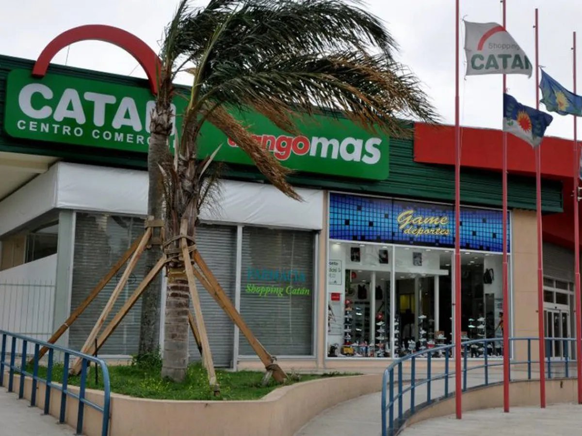 El Shopping de Gonz&aacute;lez Cat&aacute;n y un modelo alternativo para salir adelante