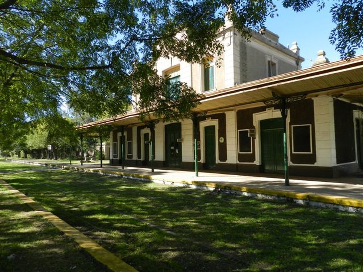 La estaci&oacute;n Trocha, lugar donde se centraba el turismo de Navarro en la antig&uuml;edad 