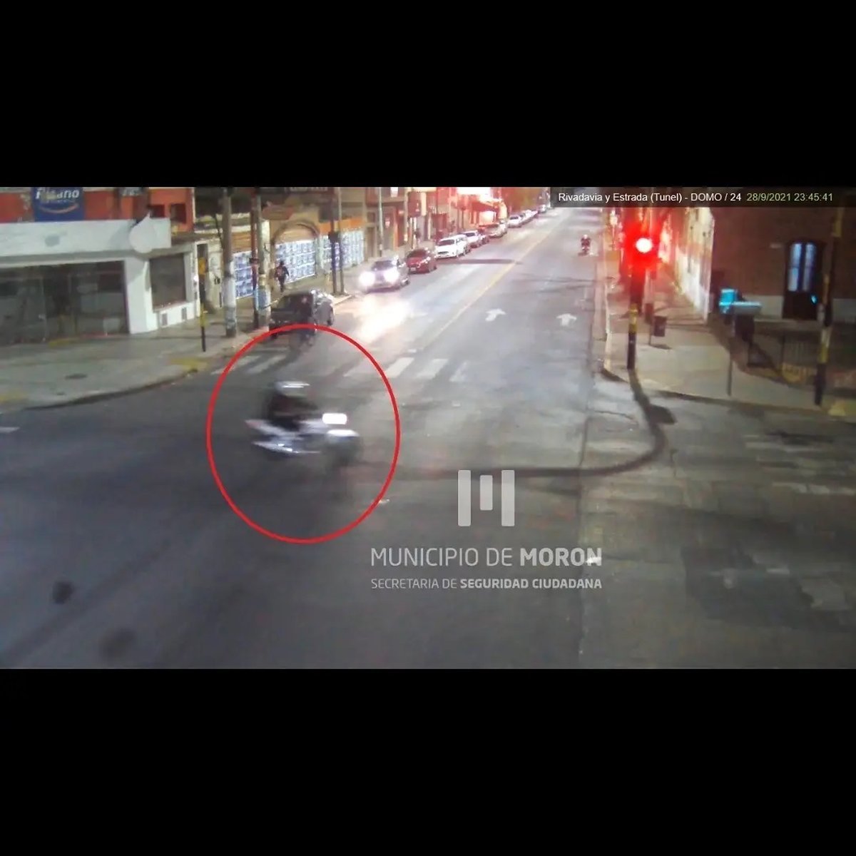 El seguimiento de los delincuentes en el escape por las calles de Haedo