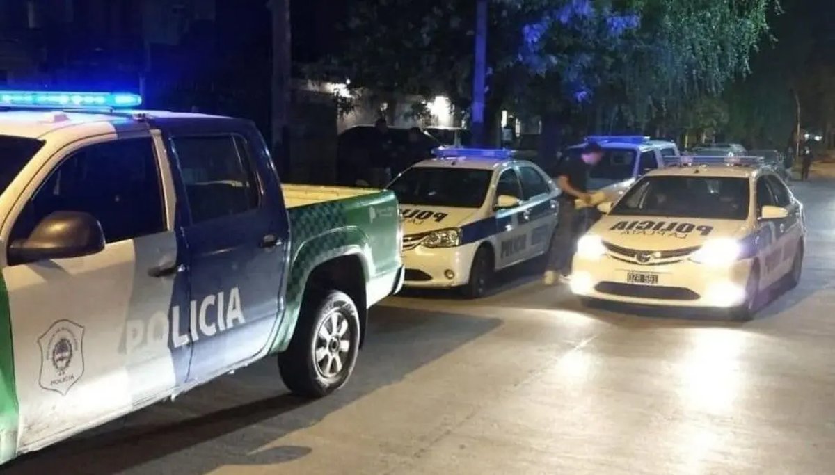 Un joven de 16 a&ntilde;os se encontraba este domingo en grave estado tras recibir un disparo en la frente en Gonz&aacute;lez Cat&aacute;n.