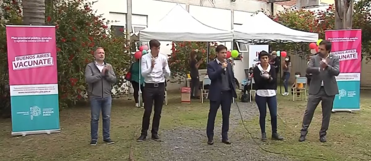 El gobernador de la provincia estuvo junto a otros funcionarios en la UTN del partido de Mor&oacute;n
