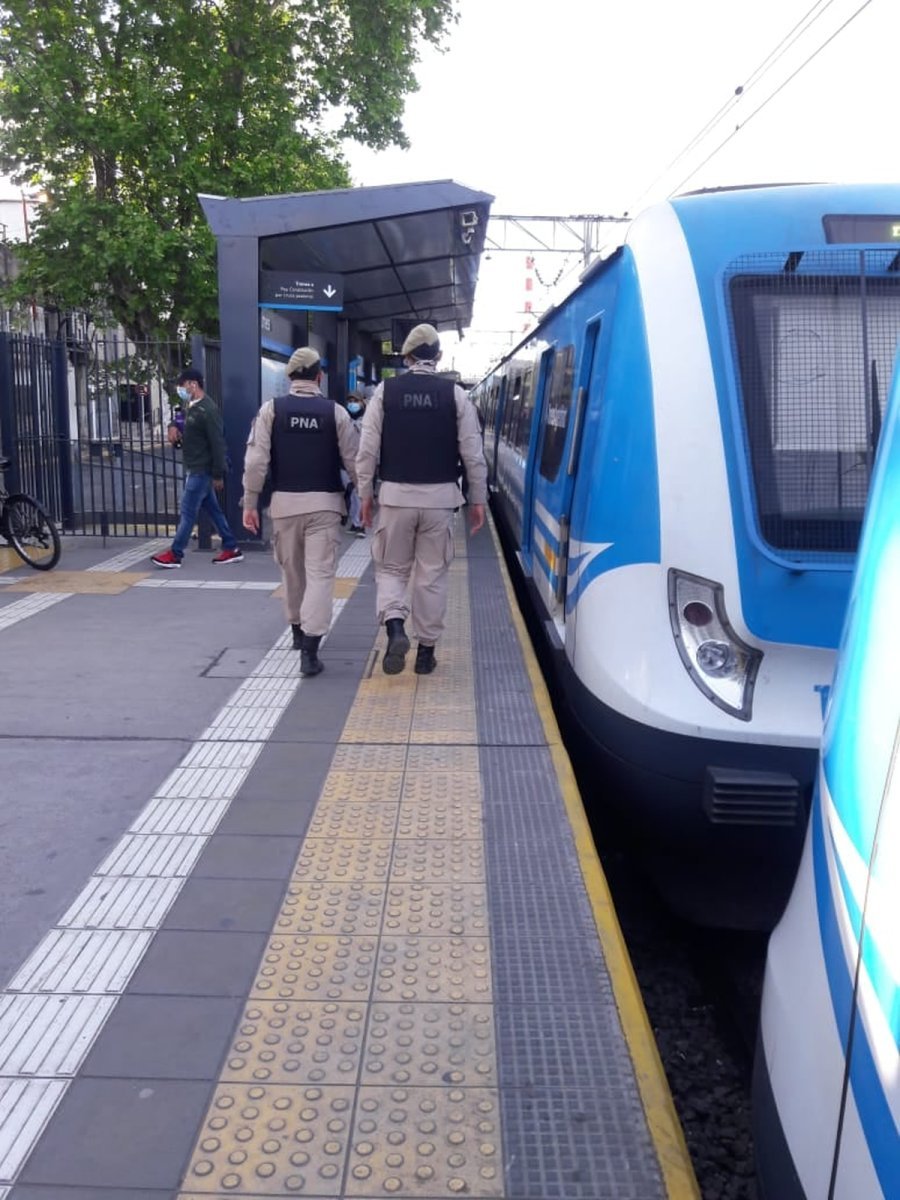 Prefectura Nacional lleg&oacute; a los trenes del conurbano.