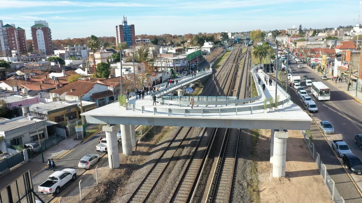 Los puentes del Tren Sarmiento en Ramos Mej&iacute;a tendr&aacute;n un formato similar al de Ituzaing&oacute;