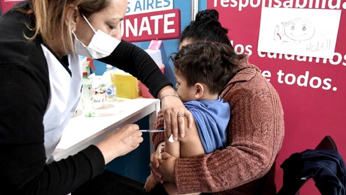 Casi la mitad de los ni&ntilde;os de entre 3 y 11 a&ntilde;os se inscribieron en provincia para acceder a la vacunaci&oacute;n contra el Covid-19.