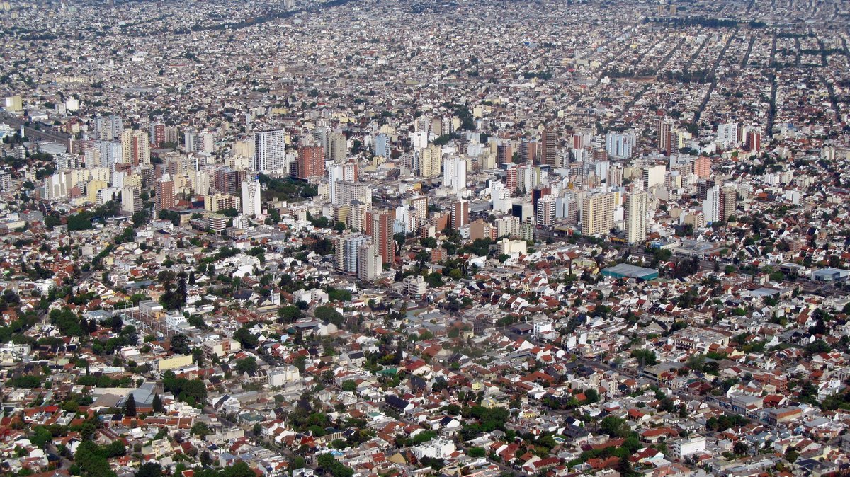 C&oacute;mo estar&aacute; el clima el fin de semana en la zona oeste de Buenos Aires, luego de las lluvias anunciadas para este viernes.