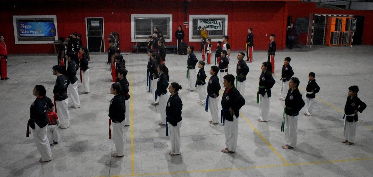 Diego busca un espacio cerrado en La Reja para poder dar clases de este arte marcial