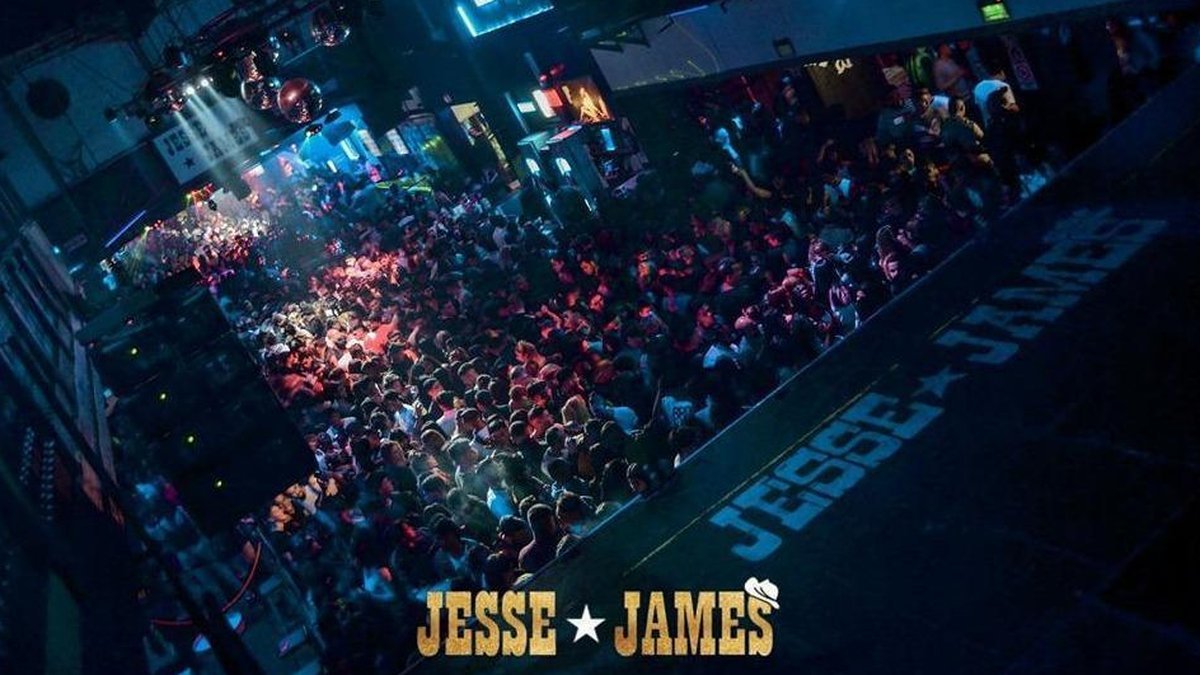 Jesse James en Isidro Casanova, La Matanza.