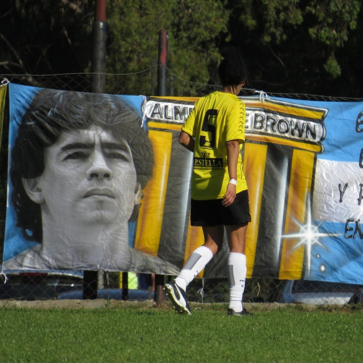 F&uacute;tbol femenino: Daiana jug&oacute; en Almirante Brown, Hurac&aacute;n y All Boys