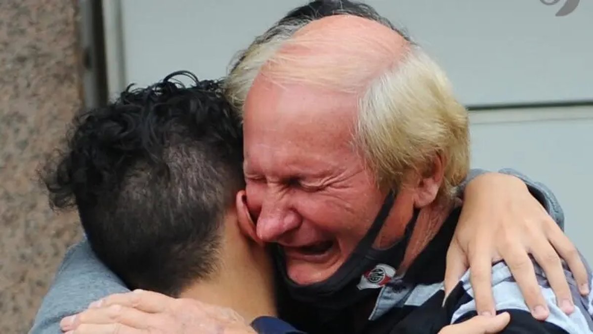 Dolor de los familiares del kiosquero asesinado en Ramos Mej&iacute;a, La Matanza.