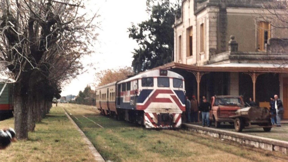 Belgrano Sur: durante casi 30 a&ntilde;os la estaci&oacute;n de Navarro no recibi&oacute; servicios ferroviarios