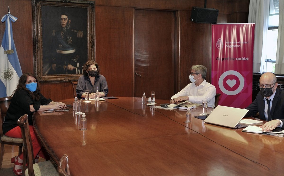 Habr&aacute; vacunaci&oacute;n extra jurisdicci&oacute;n contra el coronavirus durante el verano