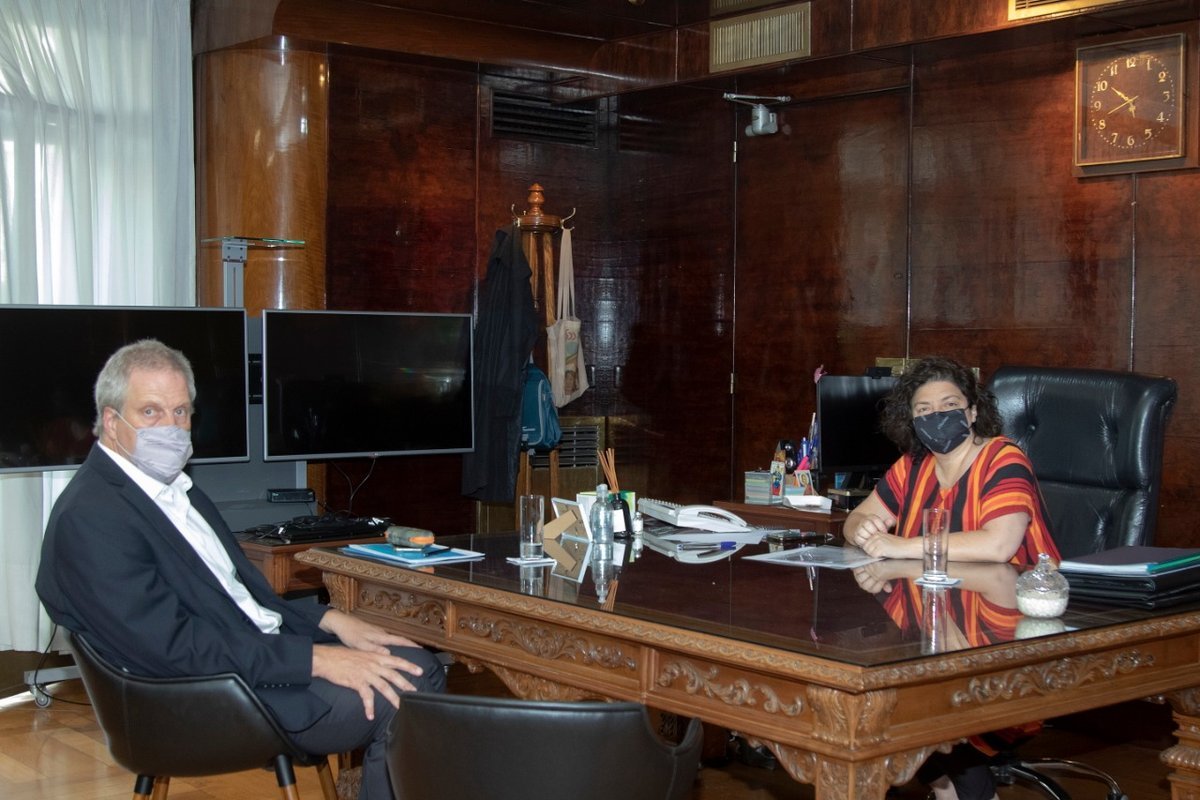 Perczyk y Vizzotti se reunieron por la presencialidad en las escuelas para el Ciclo Lectivo 2022.