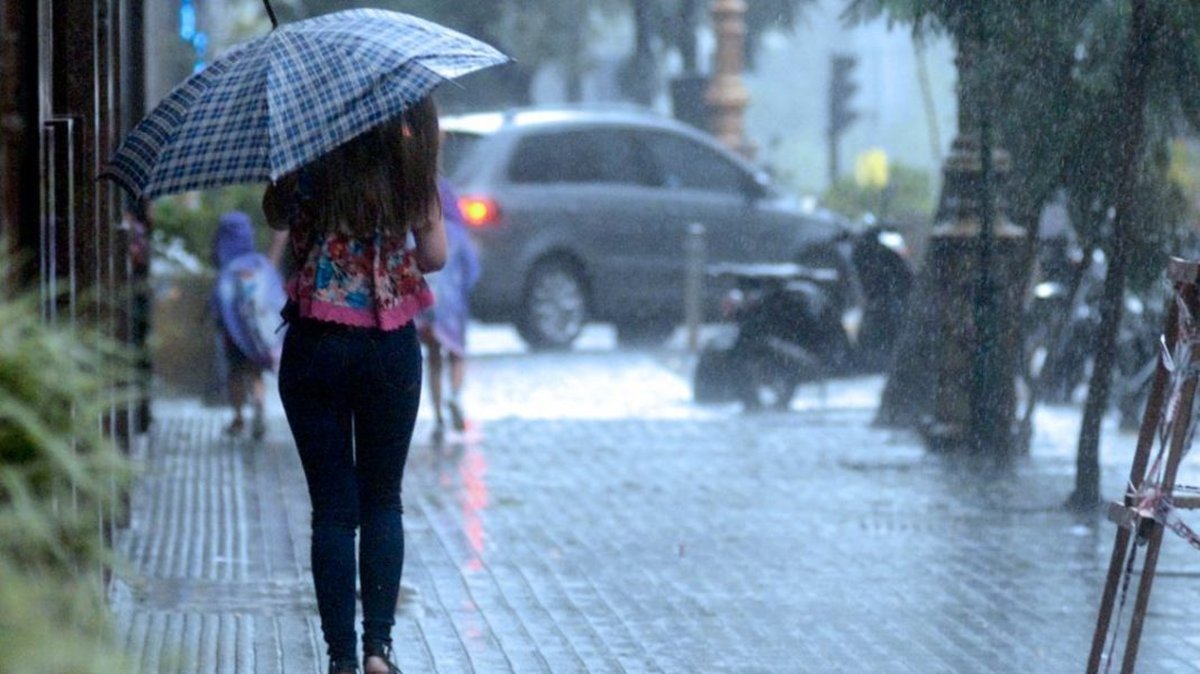 El clima estar&aacute; cargado de lluvias y bajas temperaturas
