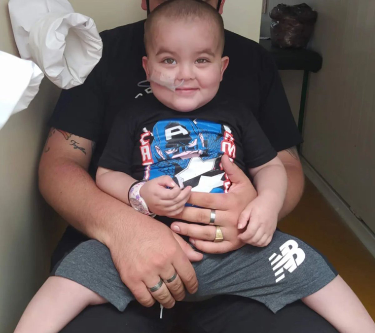 Ezra estaba internado en el Hospital Posadas