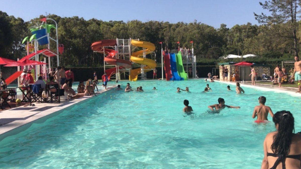 En temporada alta, a partir del 15 de diciembre, Complejo Americano abre todos los d&iacute;as a partir de las 10am. hasta las 20 p.m.