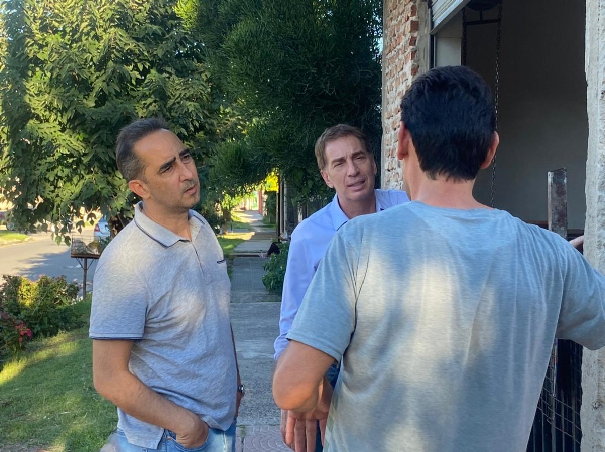 El ex intendente de Mor&oacute;n, Ramiro Tagliaferro y el diputado nacional por la provincia de Buenos Aires, Diego C&eacute;sar Santilli recorrieron ayer Mor&oacute;n Sur.