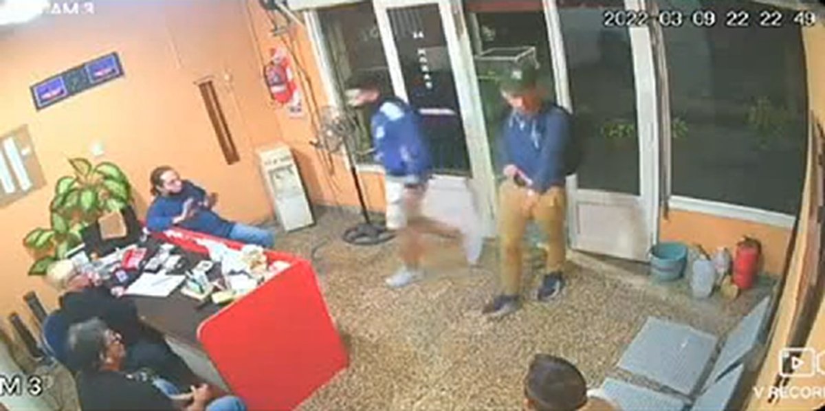 Villa Madero: robo a una remiseria en menos de 15 segundos