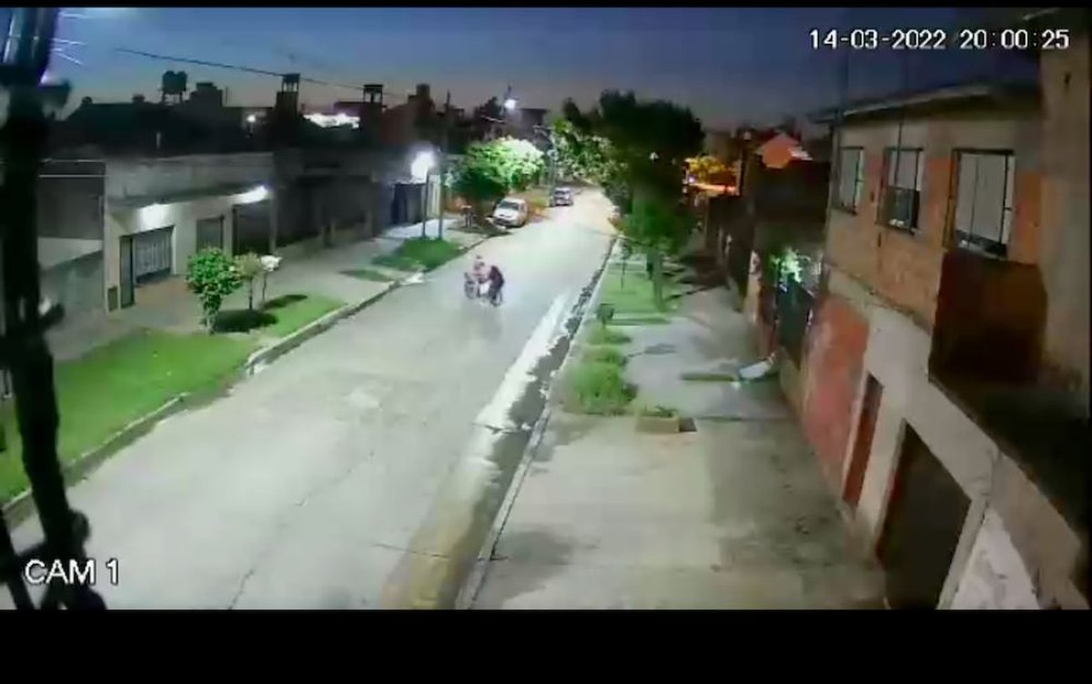 El robo de Laferrere qued&oacute; registrado en video