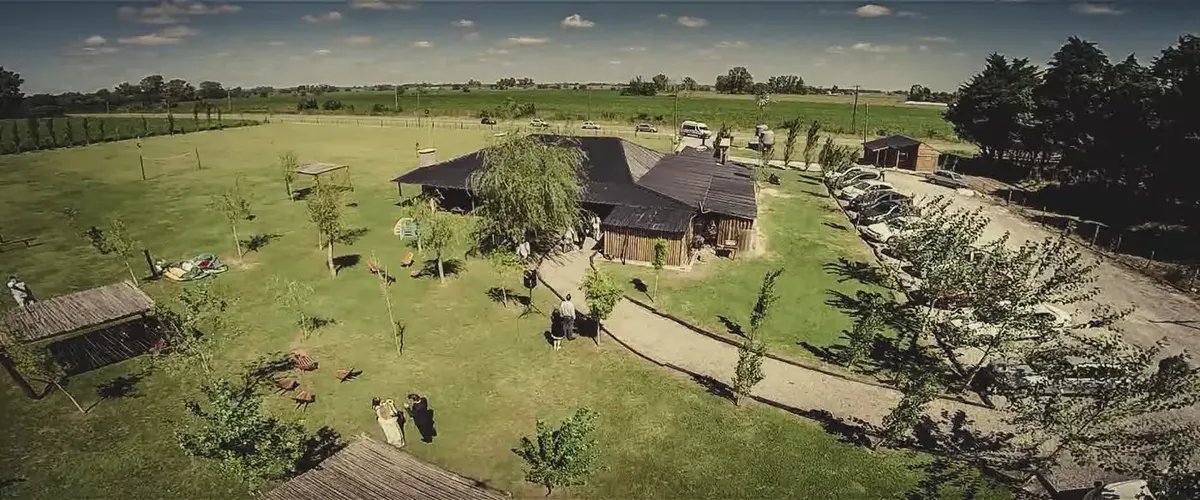 Turismo: El Molino Restaurante tiene amplios espacios verdes para que disfruten los visitantes