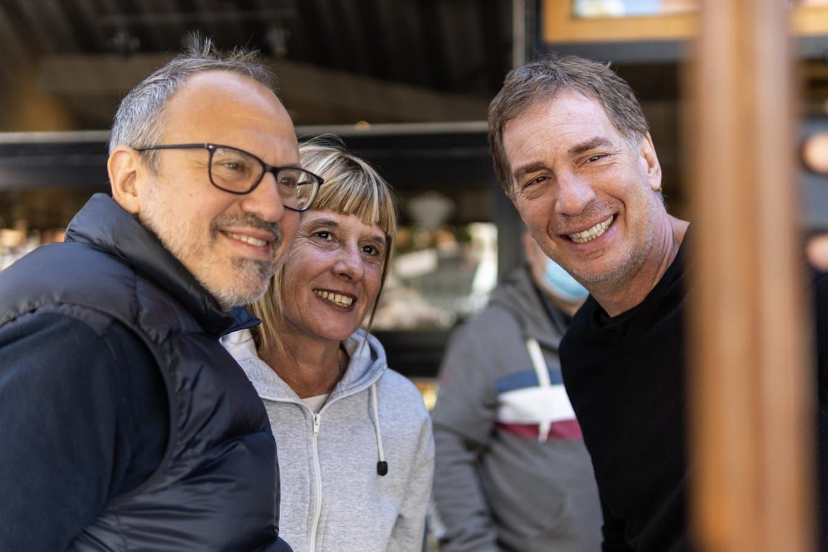 Valenzuela y Santilli caminaron y dialogaron junto a los vecinos Tres de Febrero.&nbsp;