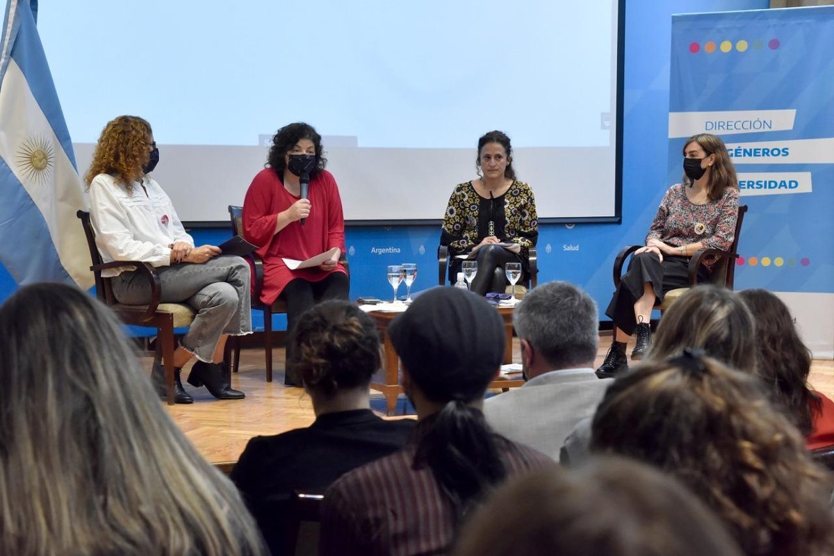 Con la firma de la ministra Vizzotti, qued&oacute; habilitado el uso de la comunicaci&oacute;n no sexista e inclusiva por parte del Ministerio de Salud.