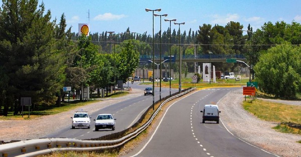 Ruta 7, carretera de Neuqu&eacute;n donde ocurri&oacute; el incidente.