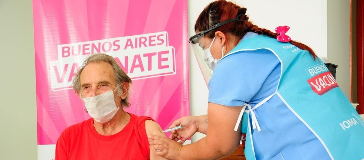 El Gobernador de la Provincia de Buenos Aires elogi&oacute; la campa&ntilde;a de inoculaci&oacute;n contra el covid-19.
