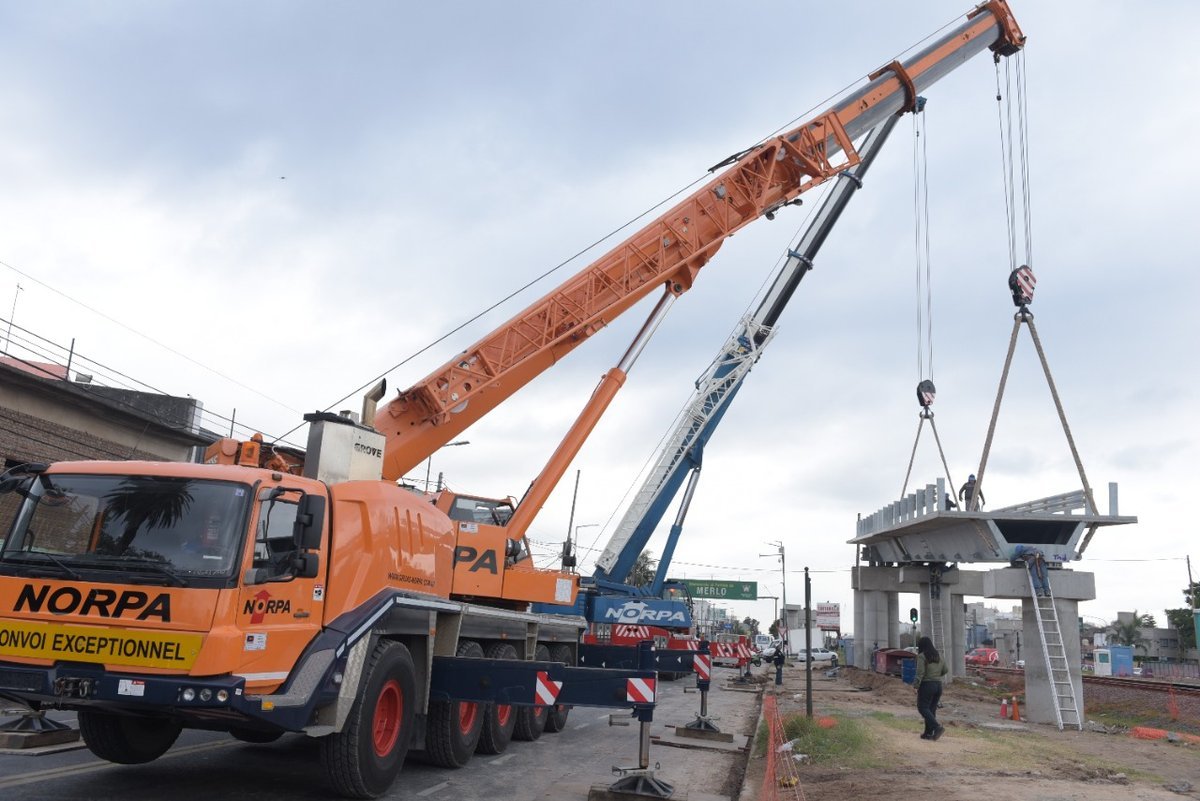 El puente se ubica en el l&iacute;mite entre Ituzaing&oacute; y San Antonio de Padua