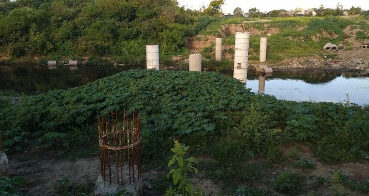 Parte de la obra en Hurlingham.