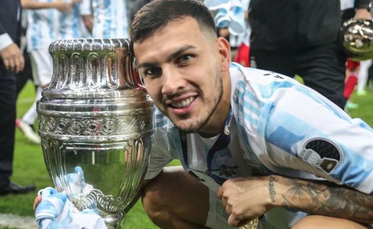 El futbolista surgido en San Justo gan&oacute; recientemente la Finalissima con la Selecci&oacute;n Argentina ante Italia.