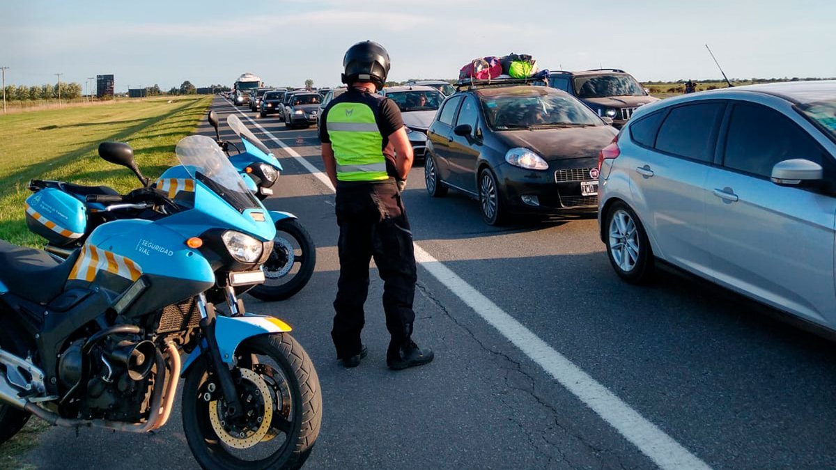Operativos de seguridad vial en las rutas camino a la Costa Atl&aacute;ntica.