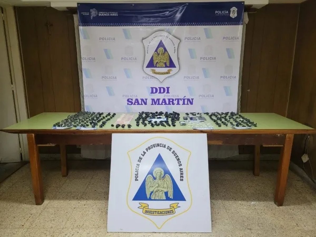 Agentes de la Polic&iacute;a Bonaerense incautaron gran cantidad de estupefacientes en Fuerte Apache.