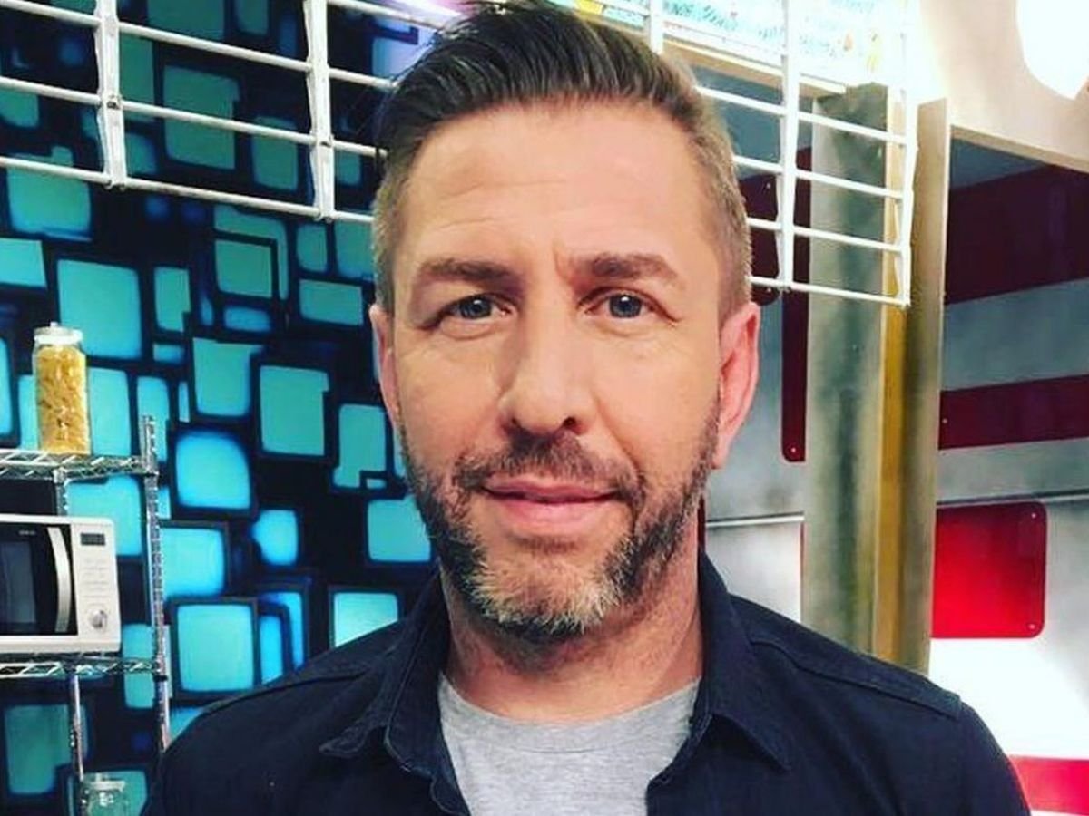 Emiliano Pins&oacute;n, periodista de radio y televisi&oacute;n oriundo de Castelar.